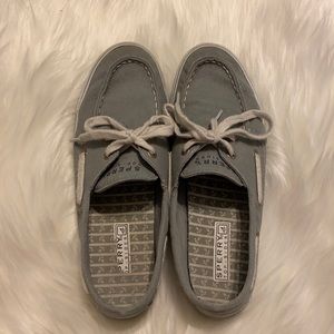 Women’s gray Sperry tennis shoes, size 7.